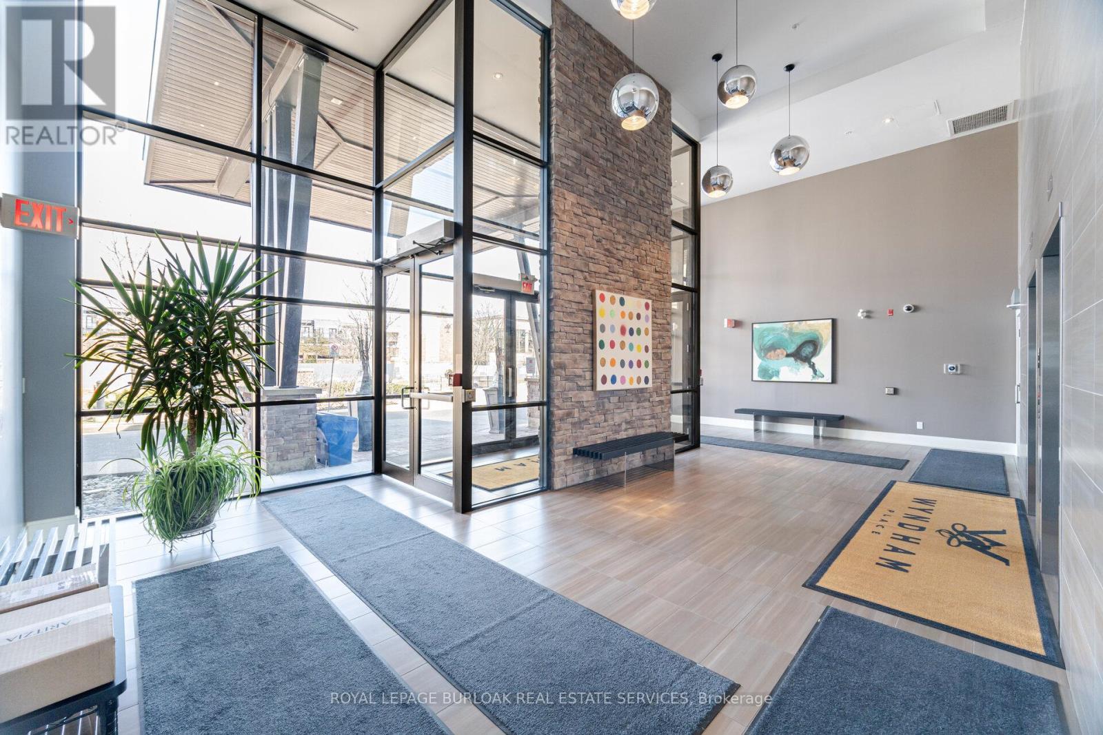 418 - 128 Garden Drive, Oakville, ON - Indoor Photo Showing Other Room