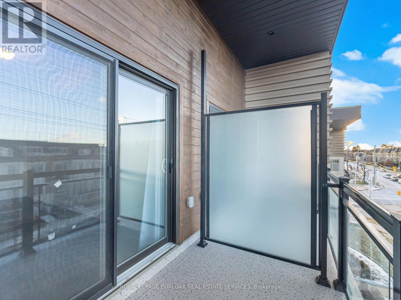 418 - 128 Garden Drive, Oakville, ON - Outdoor With Balcony With Exterior