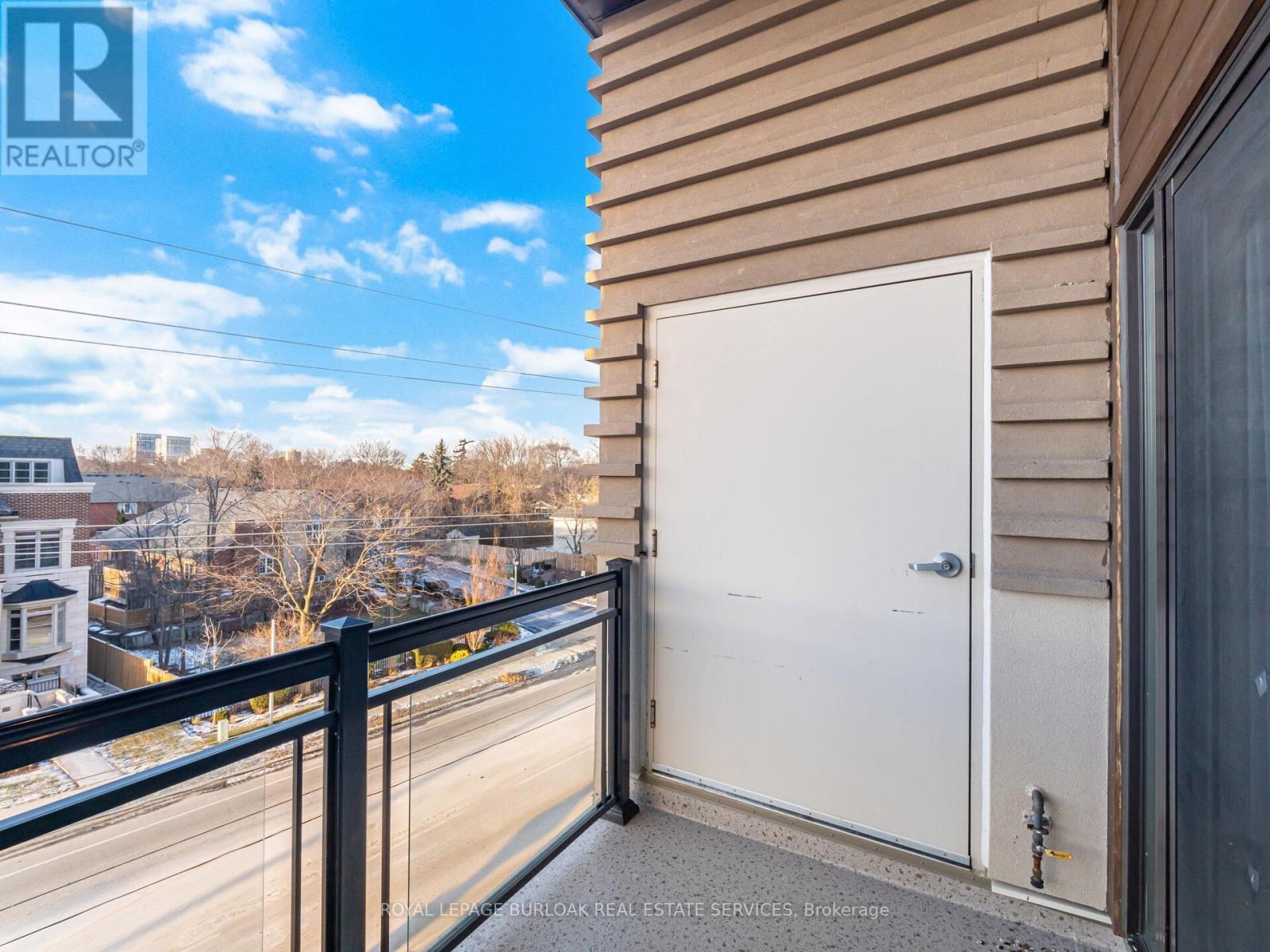 418 - 128 Garden Drive, Oakville, ON - Outdoor With Balcony With Exterior