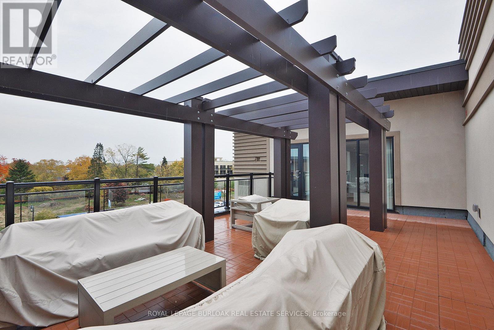 418 - 128 Garden Drive, Oakville, ON - Outdoor With Exterior