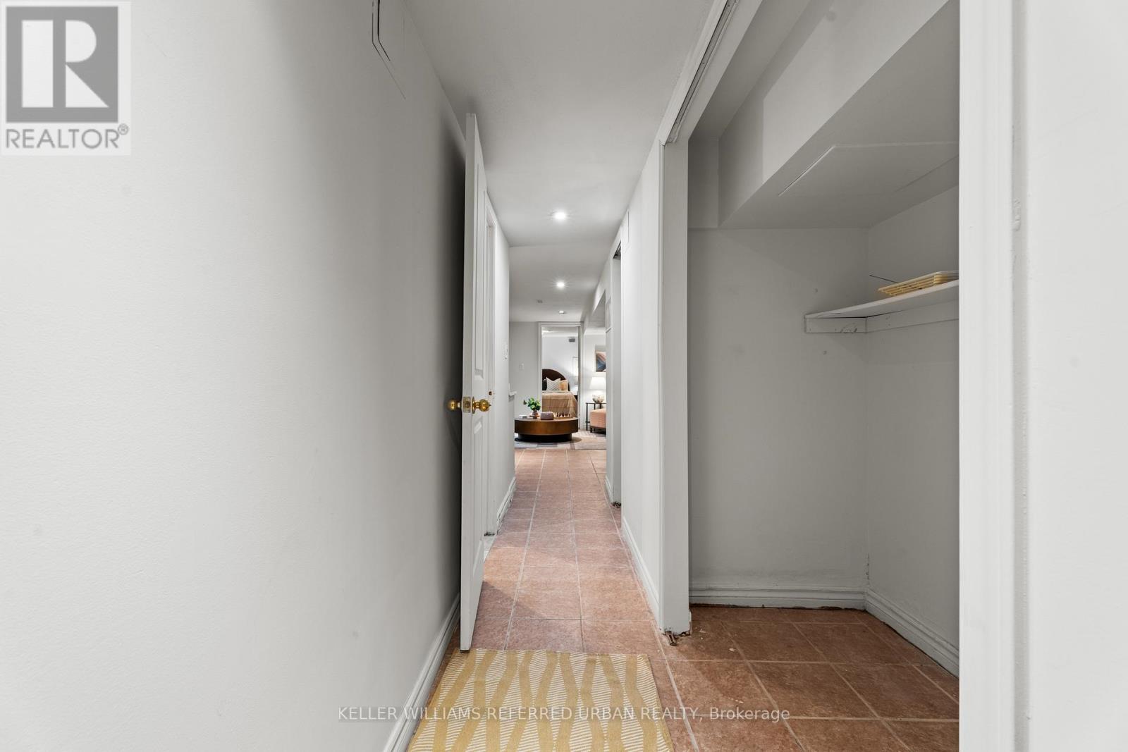 166 Essex Street, Toronto, ON - Indoor