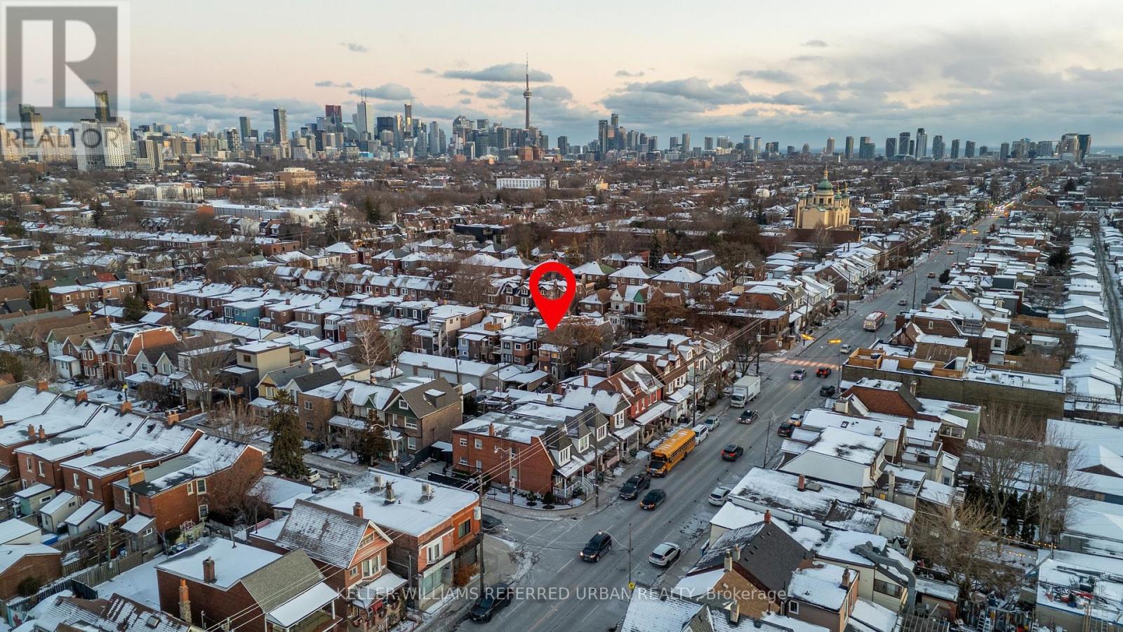 166 Essex Street, Toronto, ON - Outdoor With View
