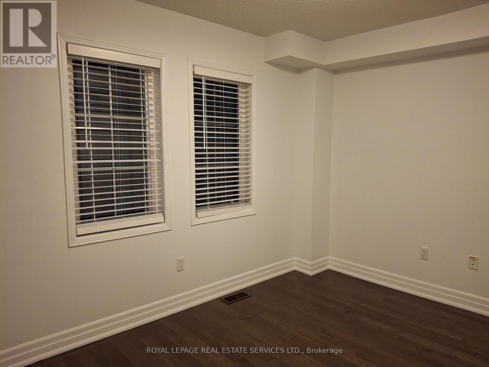 Bedroom #2 - 15 - 8 Windermere Avenue, Toronto, ON - Indoor Photo Showing Other Room
