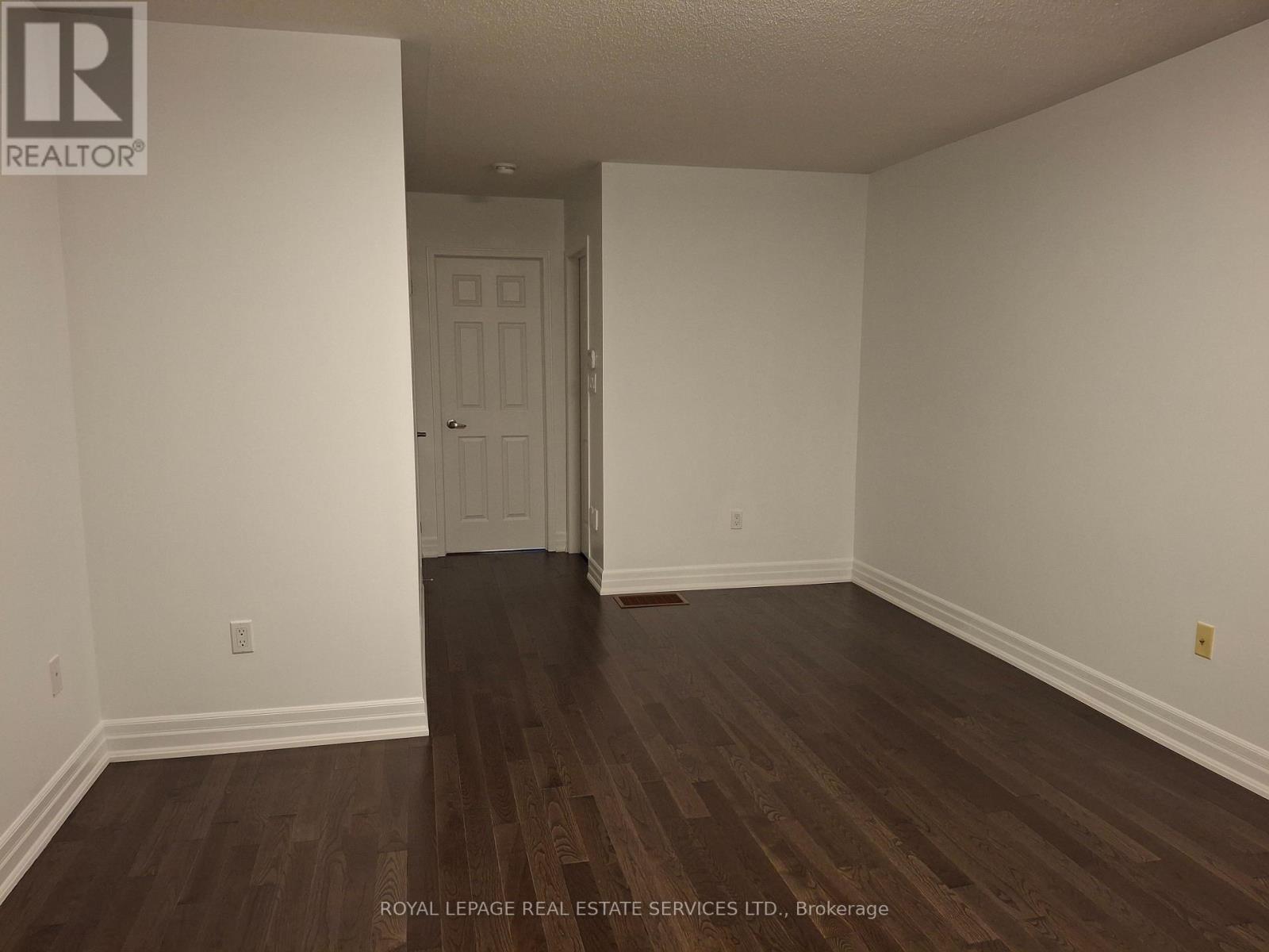 Principal Bedroom - 15 - 8 Windermere Avenue, Toronto, ON - Indoor Photo Showing Other Room