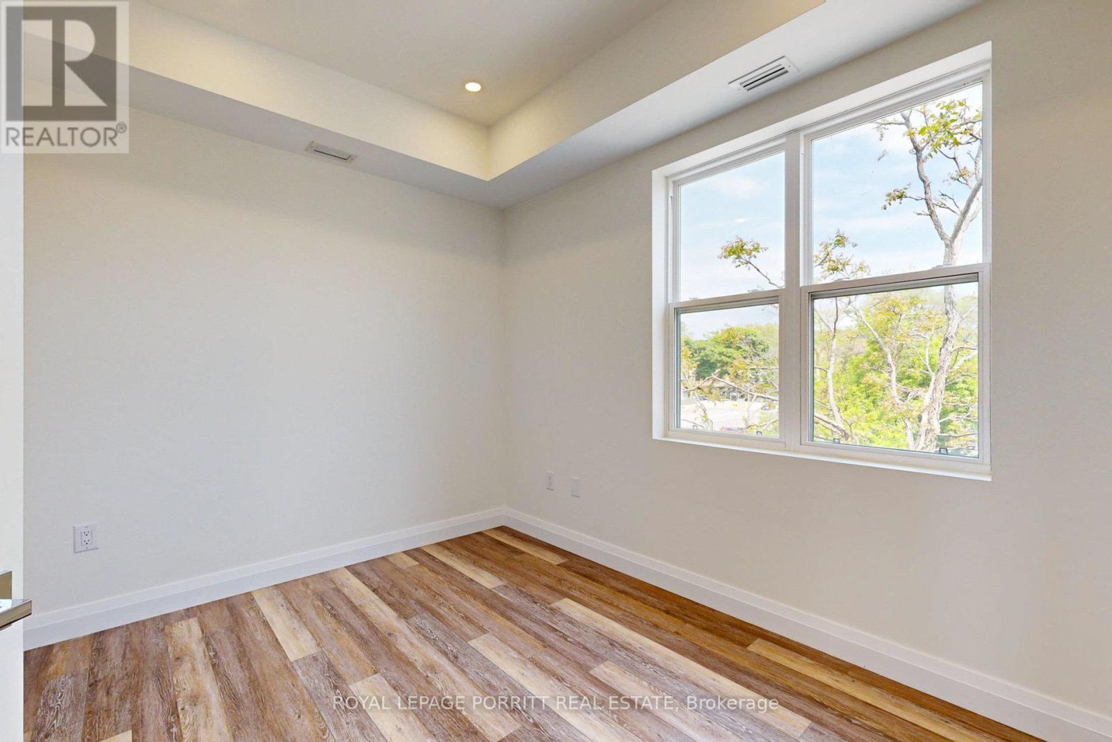 #5 - 254 Armadale Avenue, Toronto, ON - Indoor Photo Showing Other Room