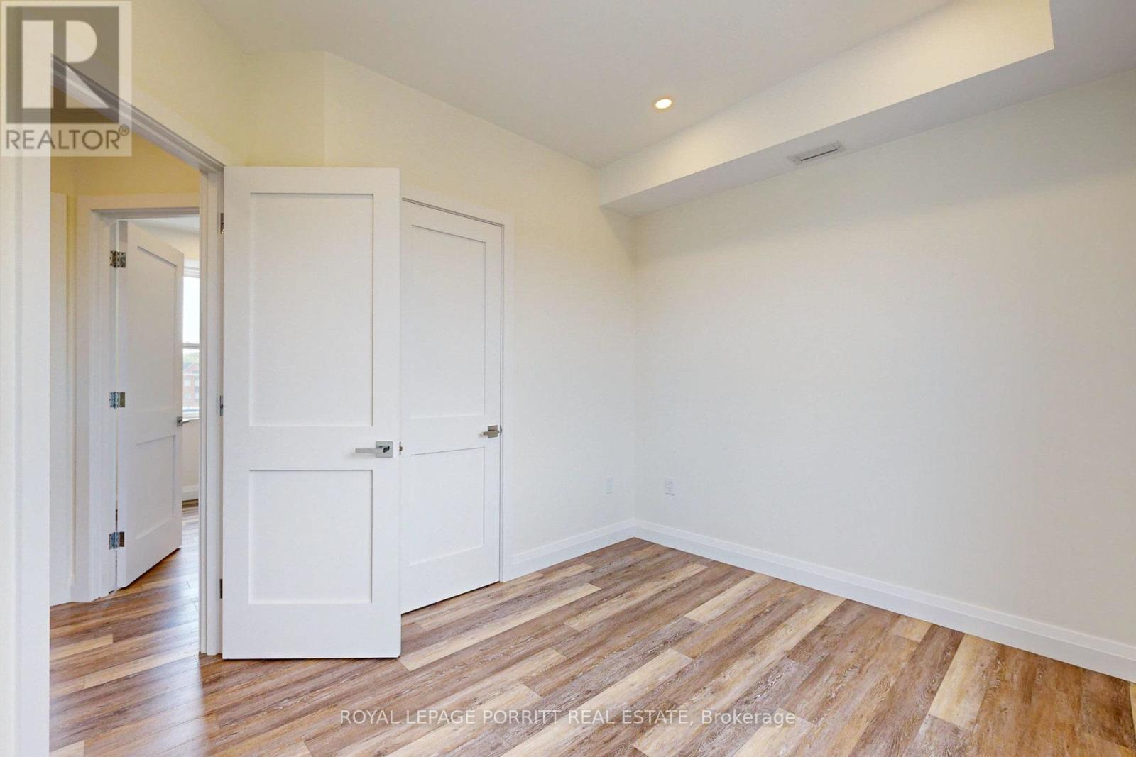 #5 - 254 Armadale Avenue, Toronto, ON - Indoor Photo Showing Other Room