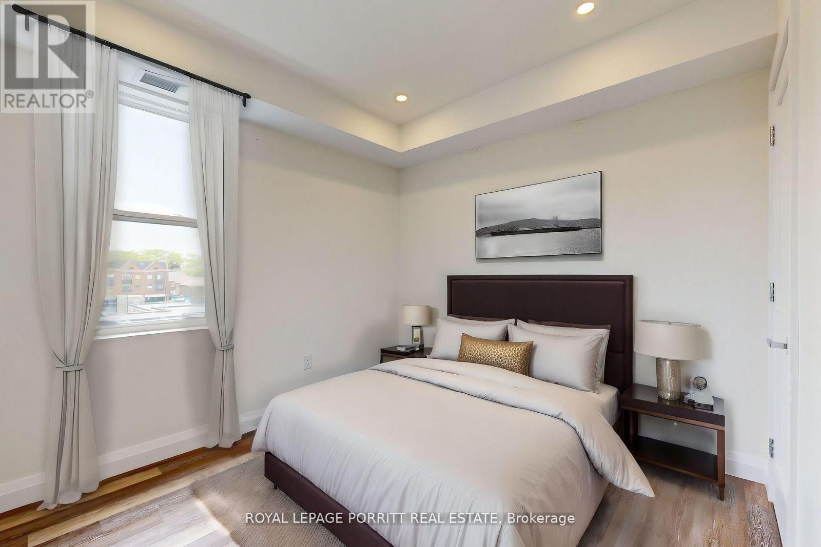 #5 - 254 Armadale Avenue, Toronto, ON - Indoor Photo Showing Bedroom