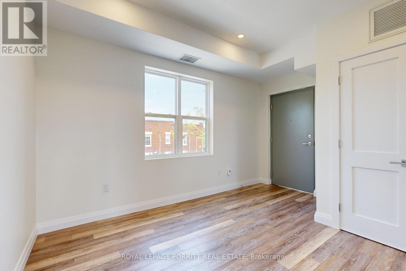 #5 - 254 Armadale Avenue, Toronto, ON - Indoor Photo Showing Other Room
