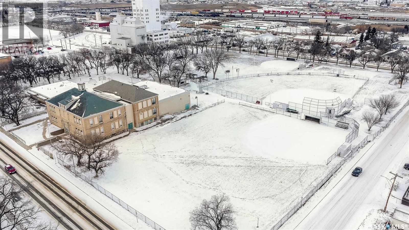 500 Coteau Street W, Moose Jaw, SK