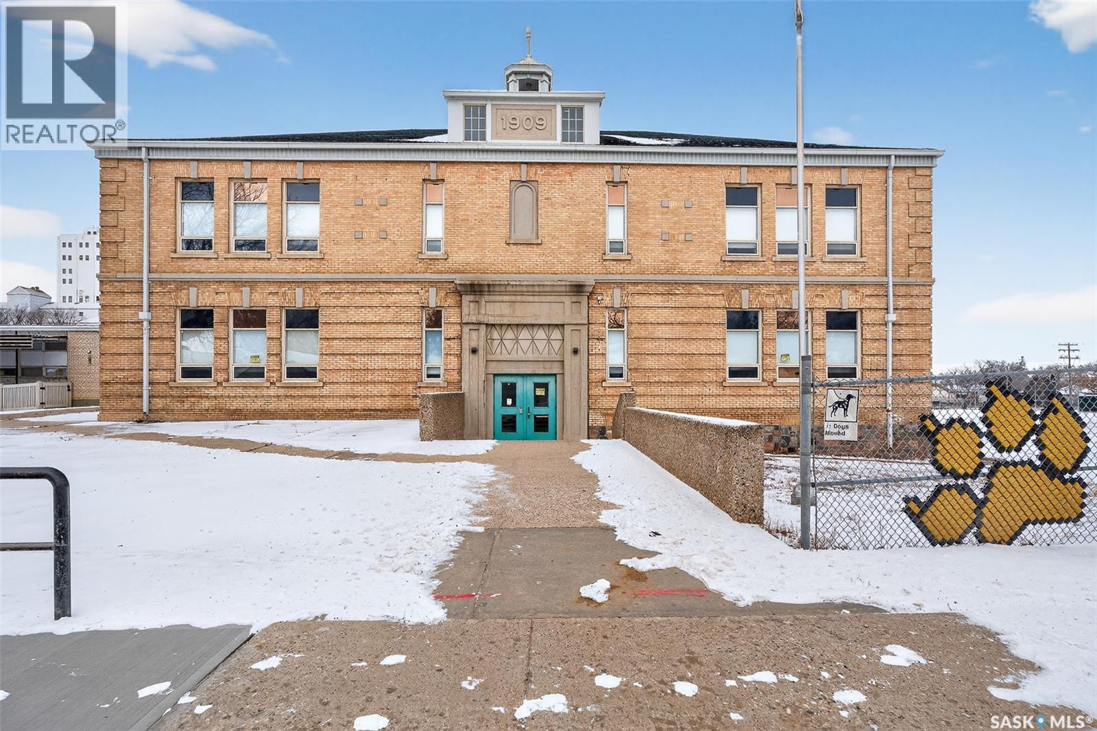 500 Coteau Street W, Moose Jaw, SK