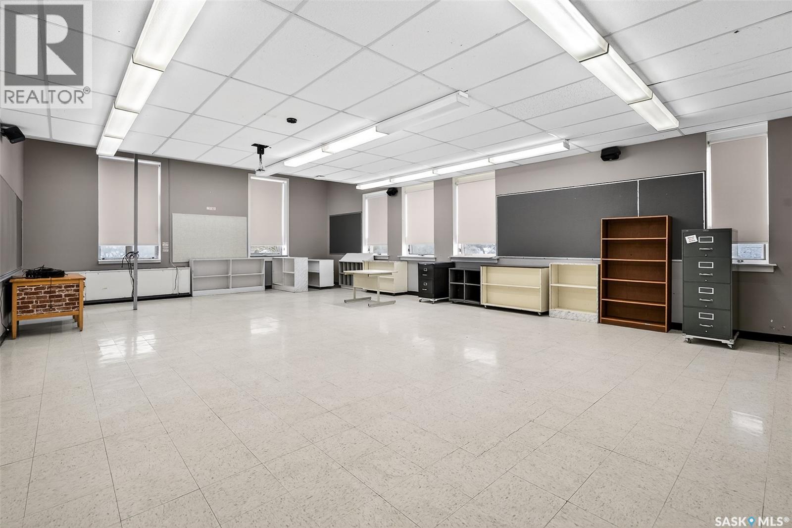 500 Coteau Street W, Moose Jaw, SK