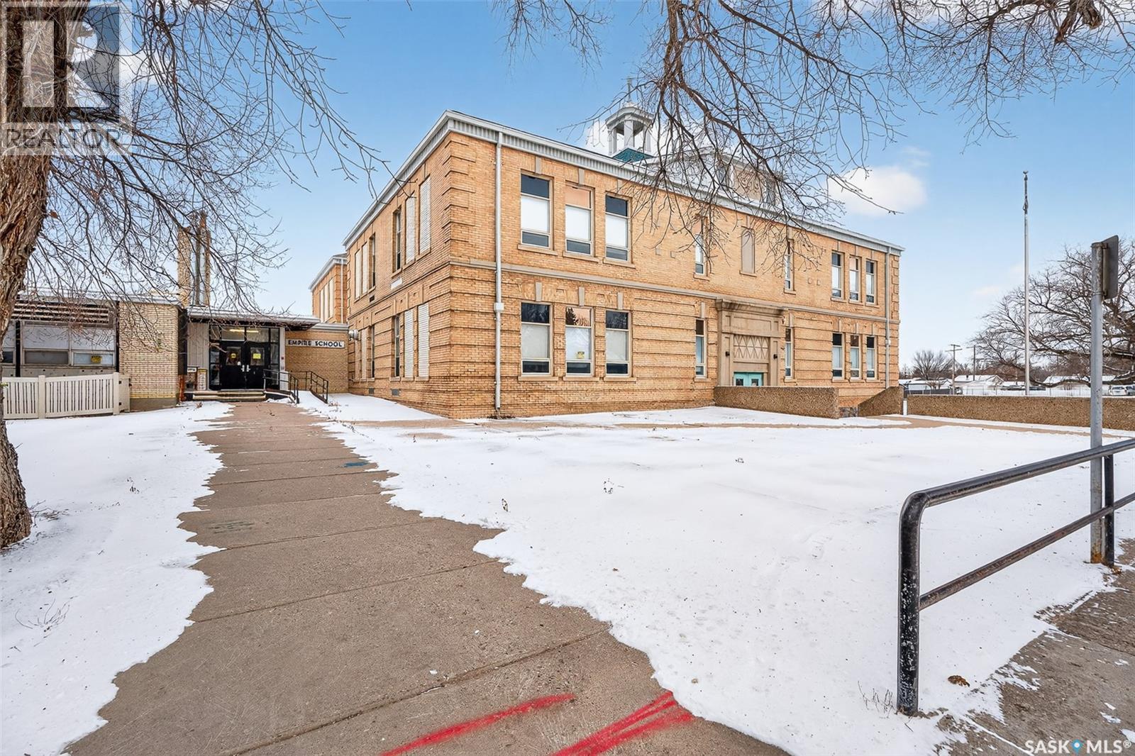 500 Coteau Street W, Moose Jaw, SK