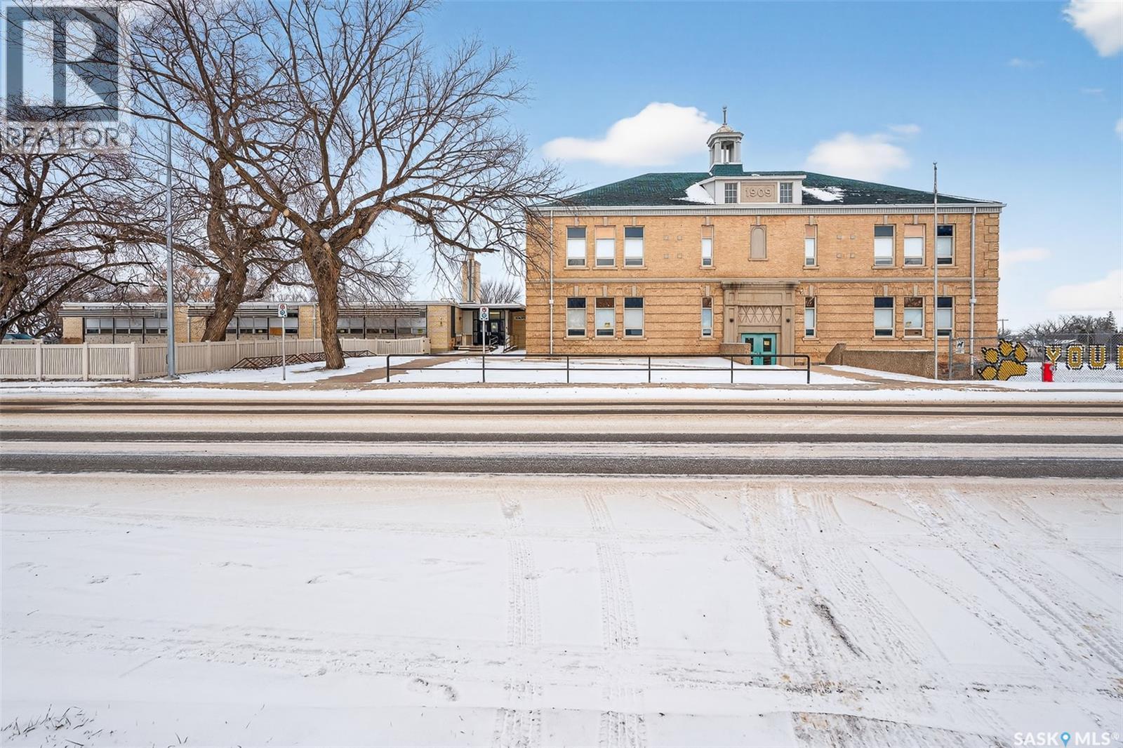 500 Coteau Street W, Moose Jaw, SK