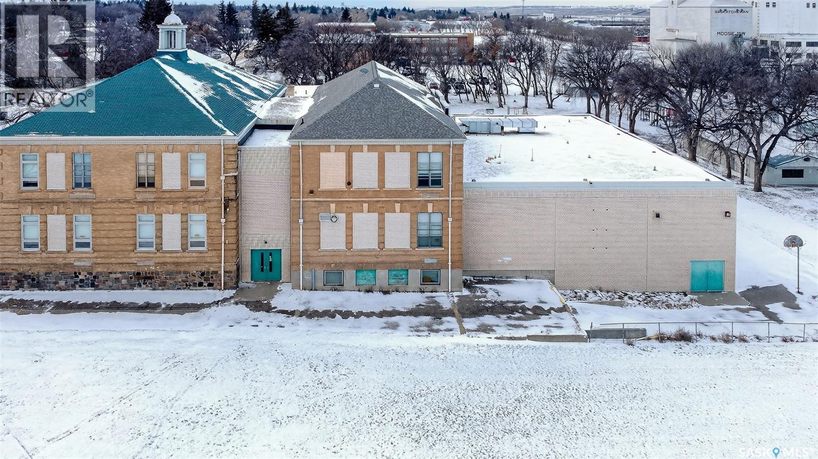 500 Coteau Street W, Moose Jaw, SK