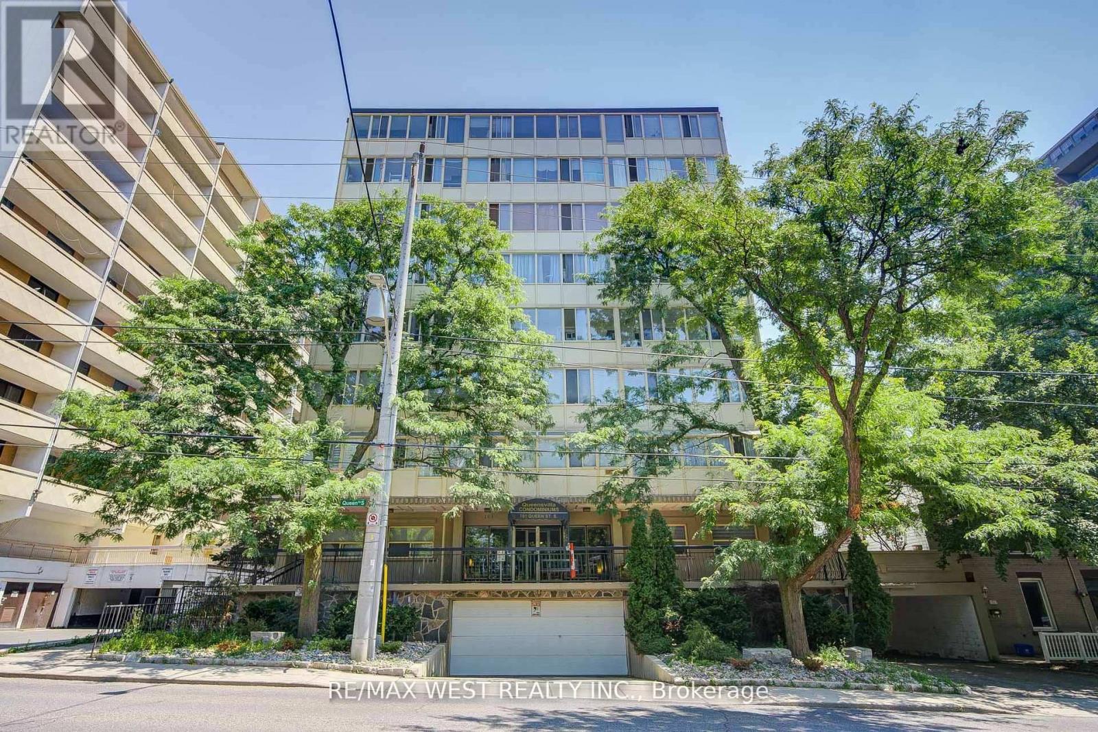 104 - 101 Queen Street S, Hamilton, ON - Outdoor With Facade