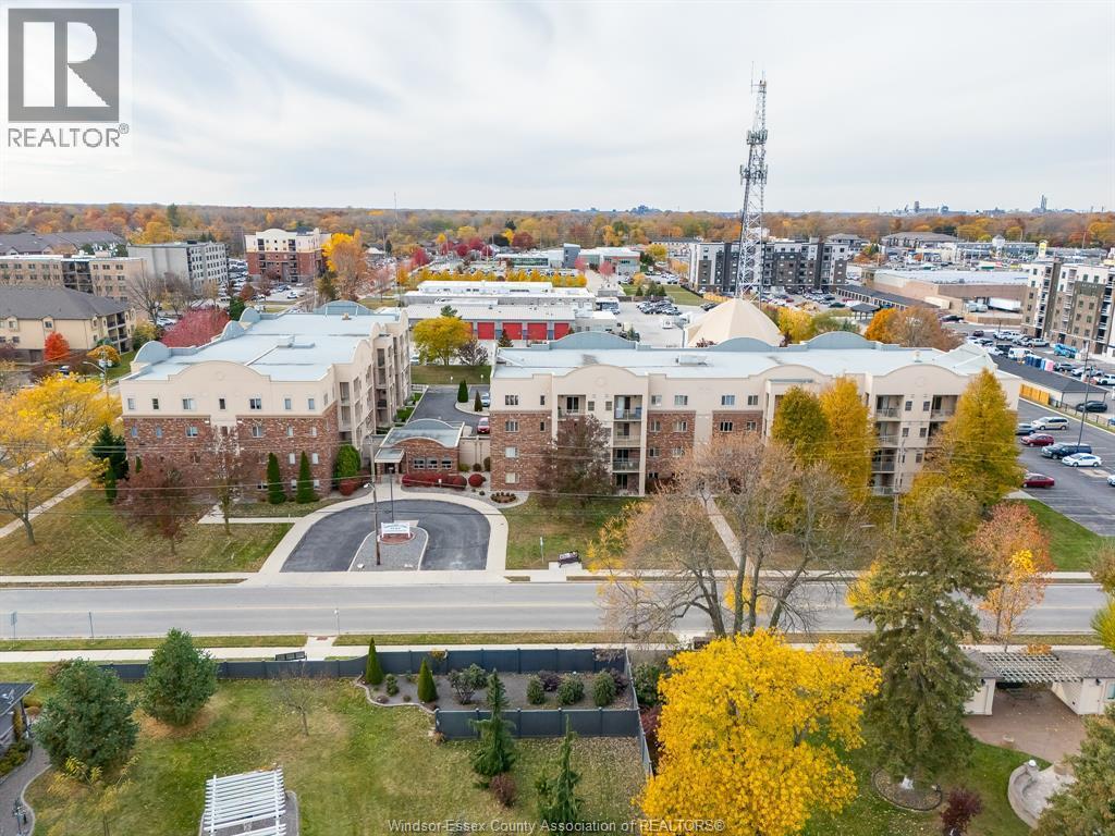 5995 Ellis Street Unit# 202, Lasalle, ON - Outdoor With View