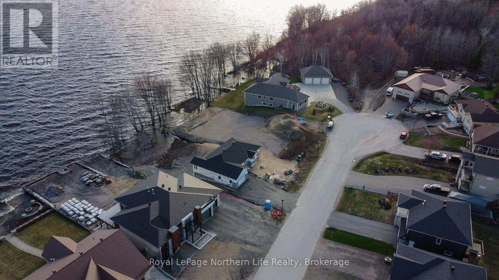 33 Alexandra Court, Callander, ON