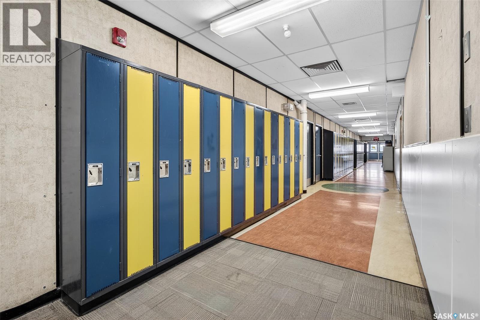 1100 Currie Crescent, Moose Jaw, SK