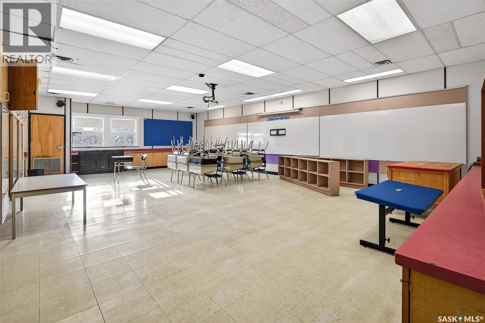 1100 Currie Crescent, Moose Jaw, SK