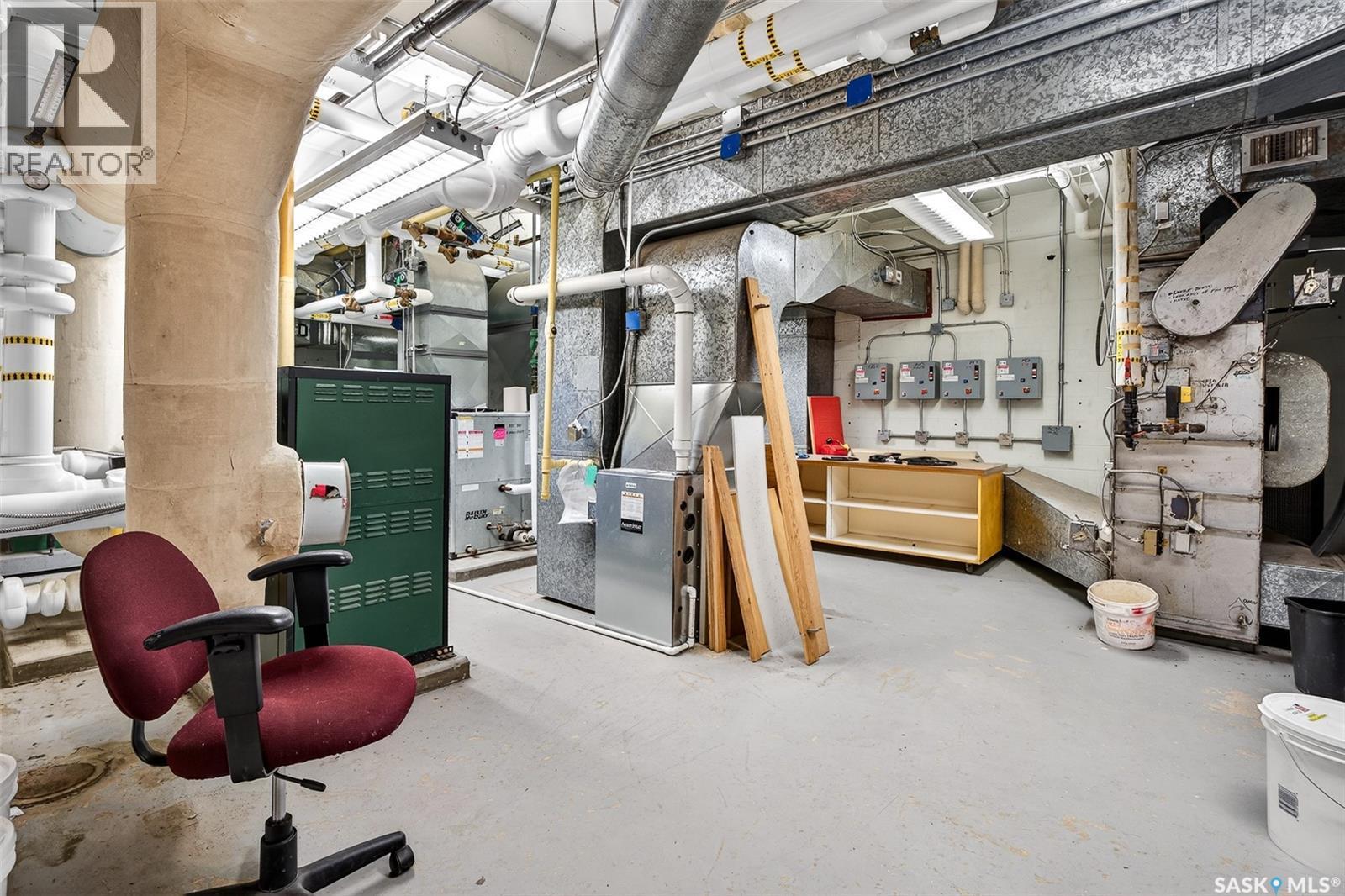 1100 Currie Crescent, Moose Jaw, SK