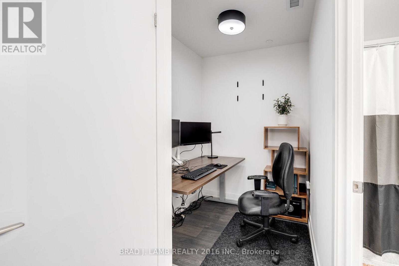 642 - 38 Iannuzzi Street, Toronto, ON - Indoor Photo Showing Office