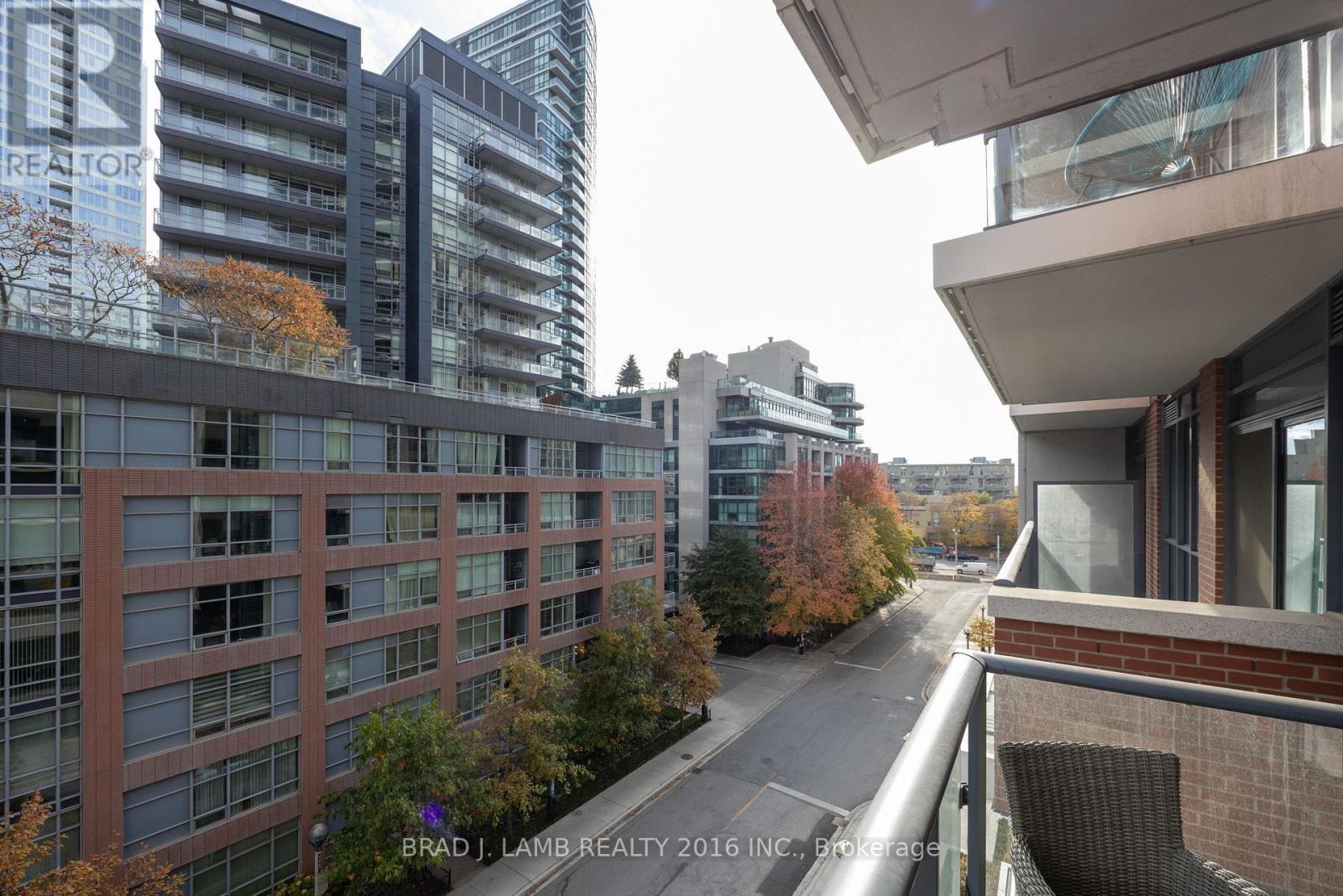 642 - 38 Iannuzzi Street, Toronto, ON - Outdoor