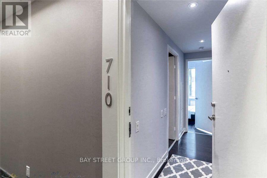 710 - 15 Grenville Street, Toronto, ON - Indoor Photo Showing Other Room