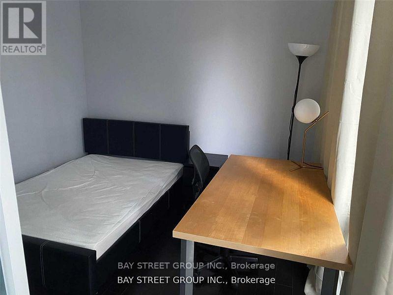 710 - 15 Grenville Street, Toronto, ON - Indoor Photo Showing Other Room