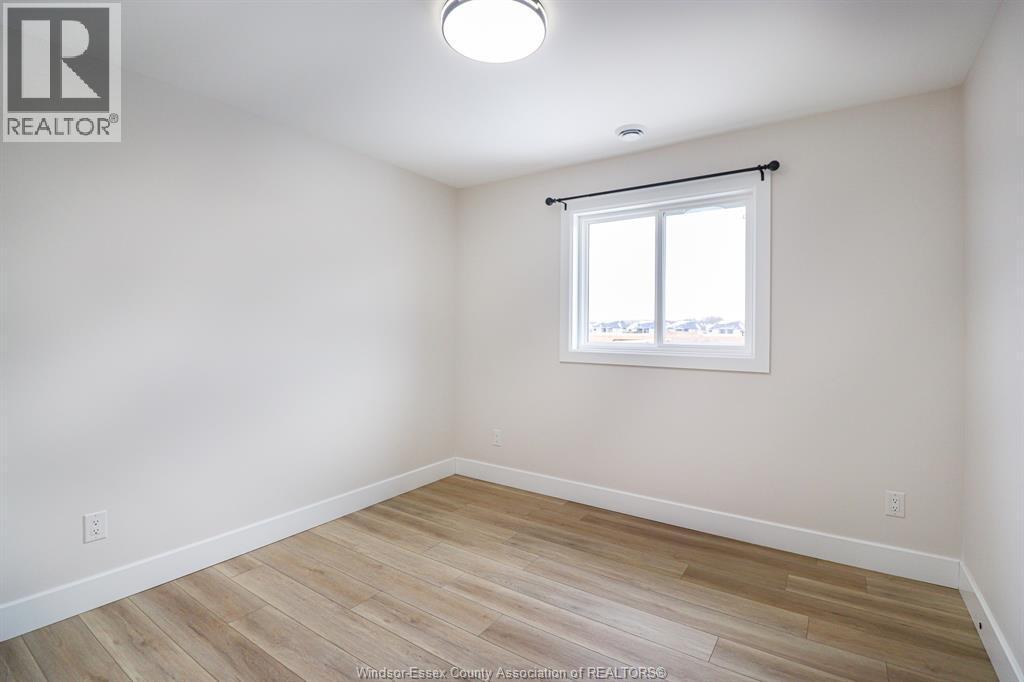 97 Kingsbridge, Amherstburg, ON - Indoor Photo Showing Other Room