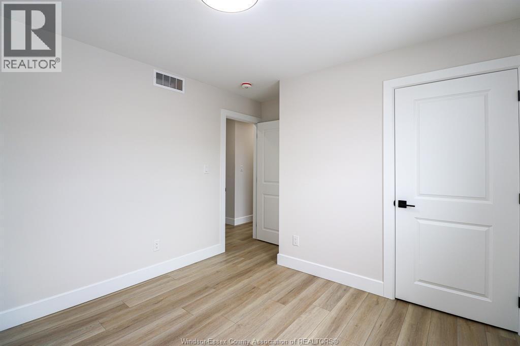 97 Kingsbridge, Amherstburg, ON - Indoor Photo Showing Other Room