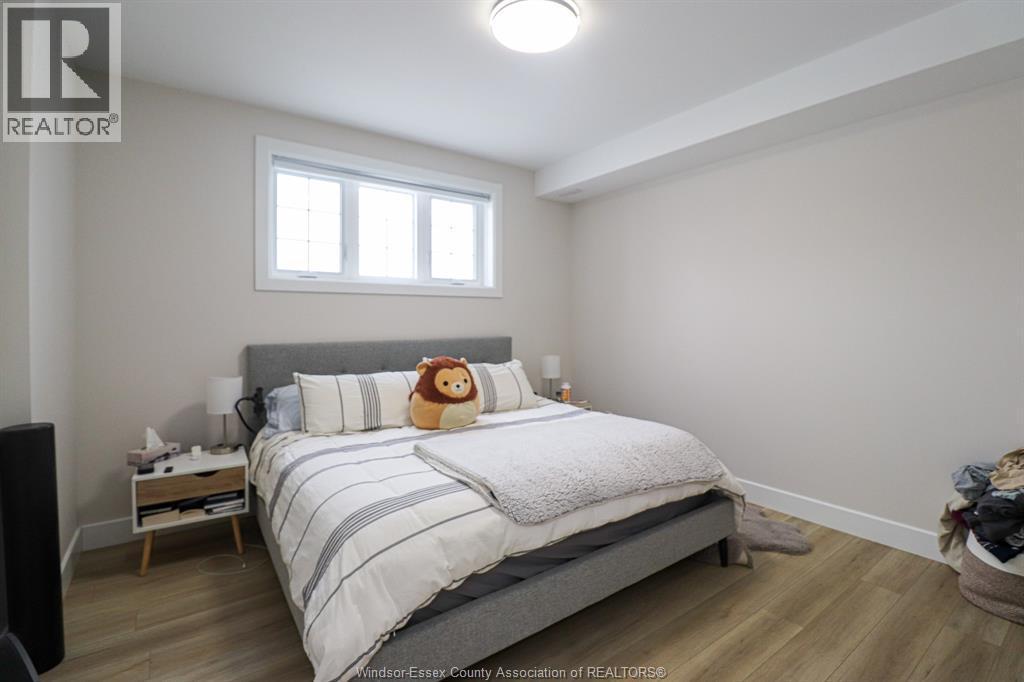 97 Kingsbridge, Amherstburg, ON - Indoor Photo Showing Bedroom