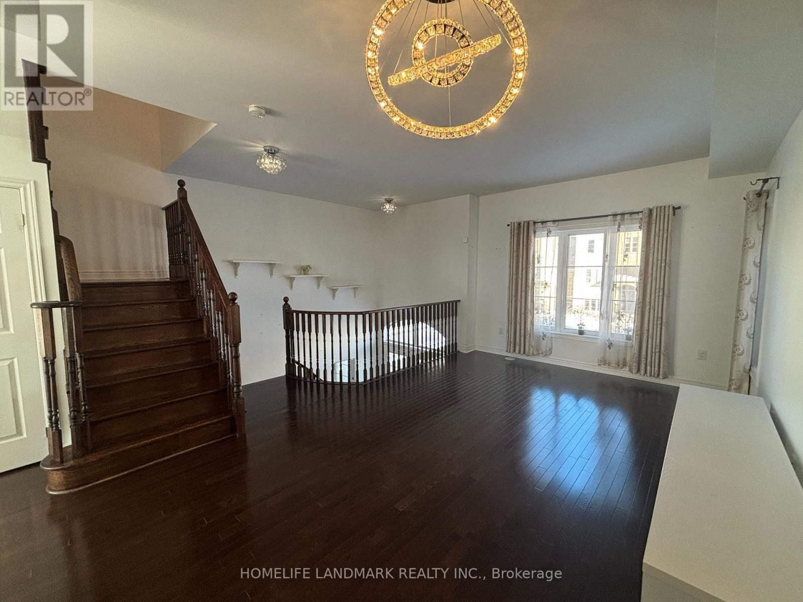 88 Grand Trunk Avenue, Vaughan, ON