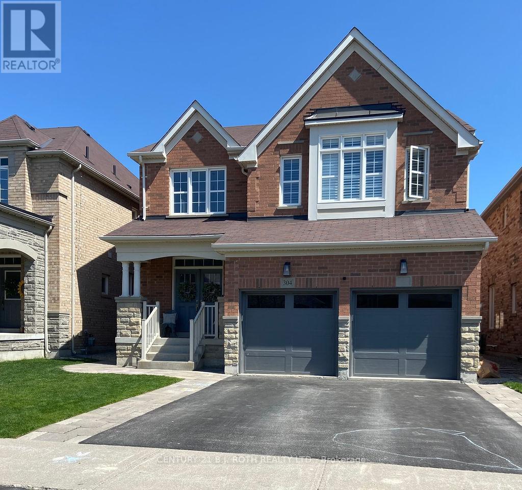 304 Downy Emerald Drive, Bradford West Gwillimbury, ON - Outdoor With Facade