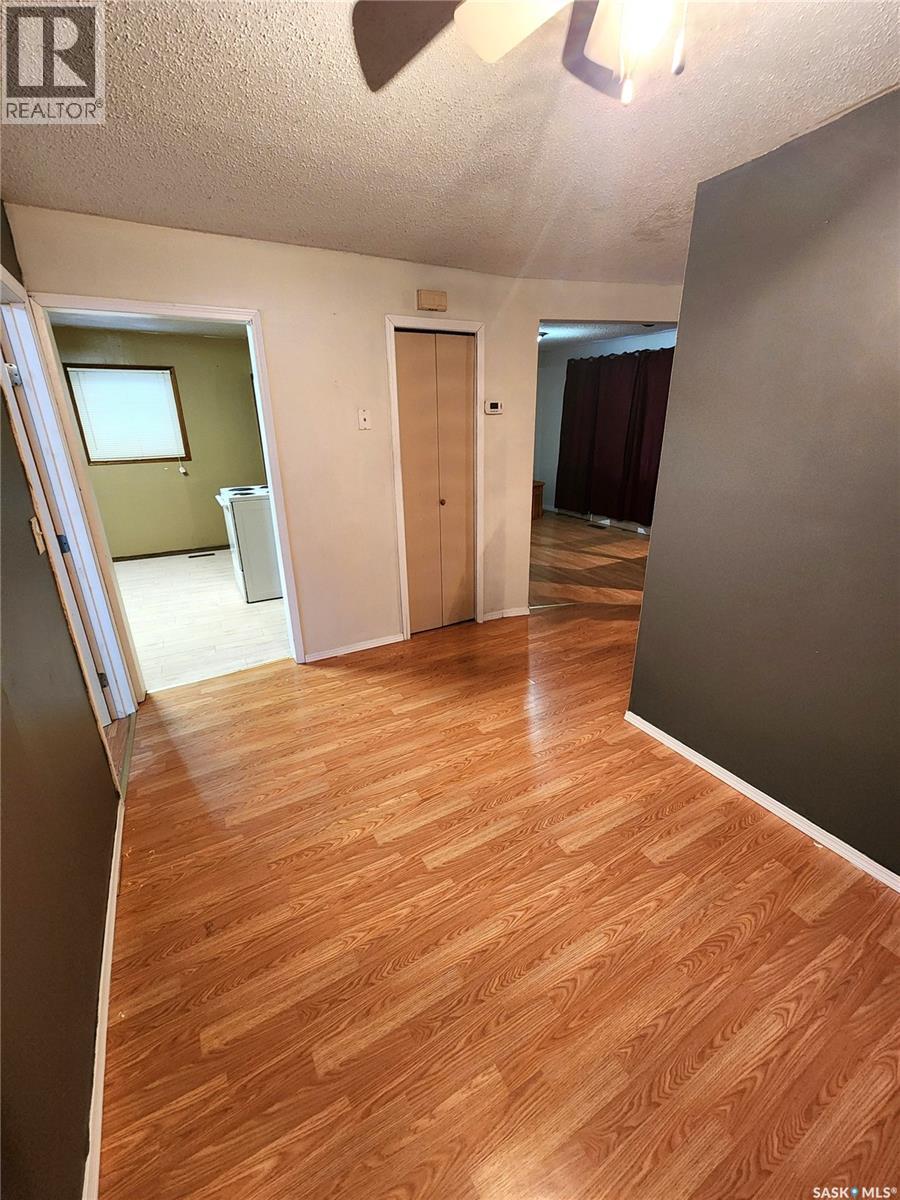 508 1St Avenue E, Lampman, SK - Indoor Photo Showing Other Room