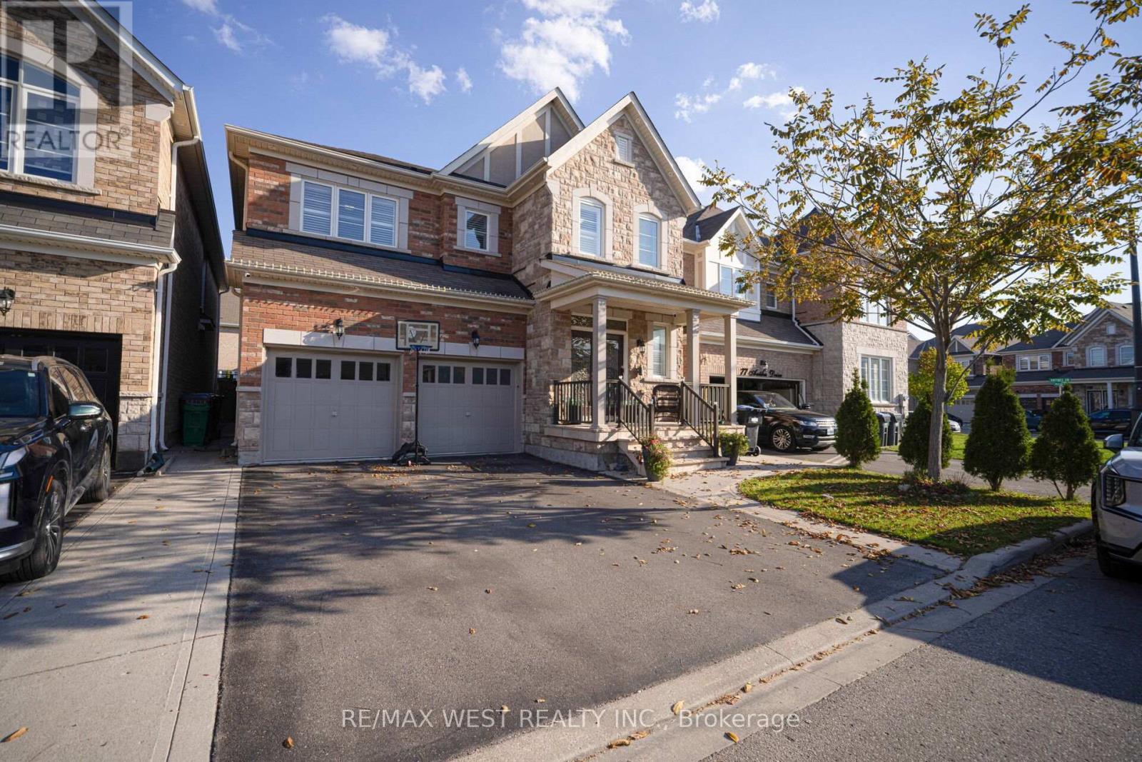 43 Swanton Road, Brampton, ON - Outdoor With Facade