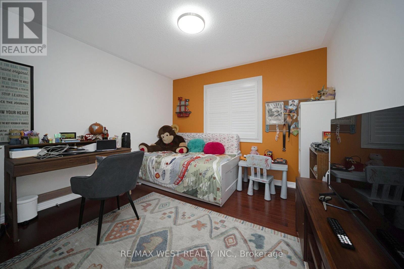 43 Swanton Road, Brampton, ON - Indoor