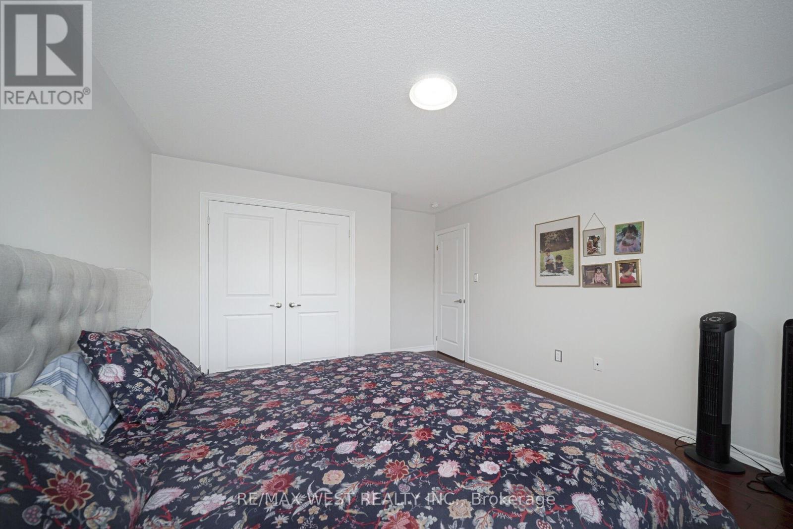 43 Swanton Road, Brampton, ON - Indoor Photo Showing Bedroom