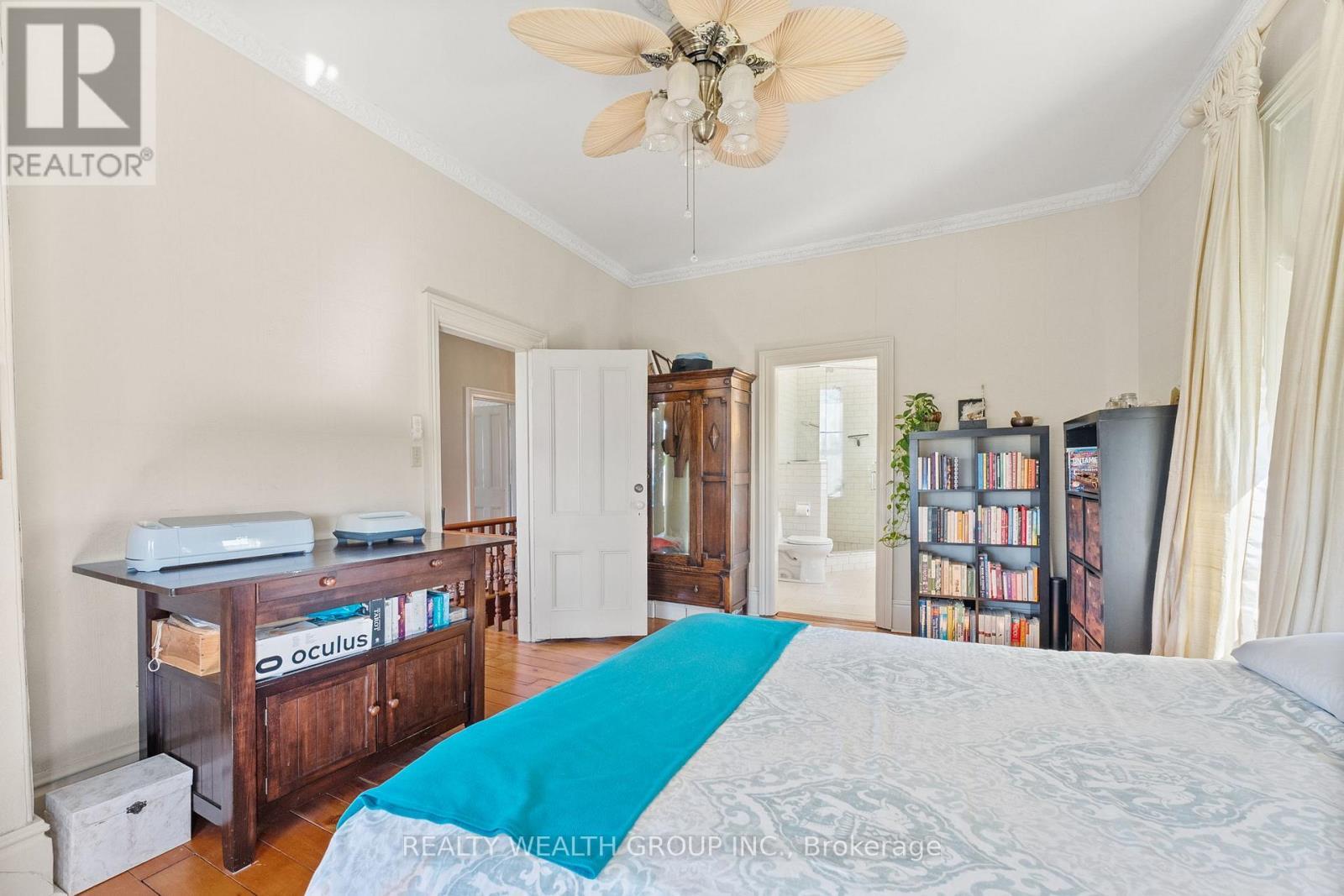1201 Salem Road, Kawartha Lakes, ON - Indoor Photo Showing Bedroom