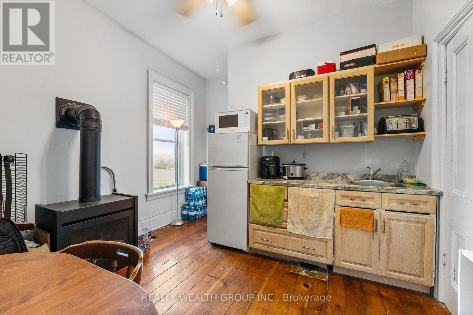 1201 Salem Road, Kawartha Lakes, ON - Indoor