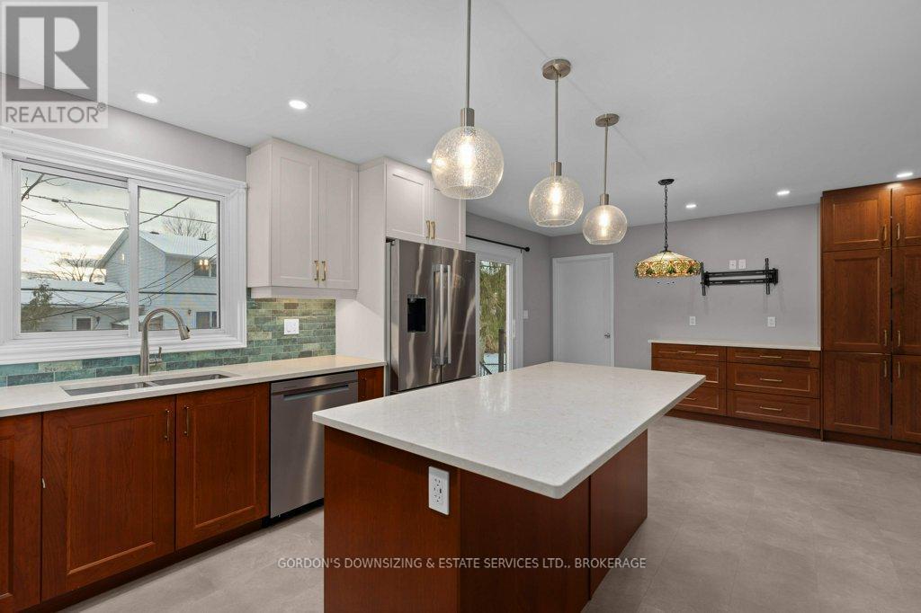 873 Danbury Road, Kingston (South Of Taylor-Kidd Blvd), ON - Indoor Photo Showing Kitchen With Double Sink