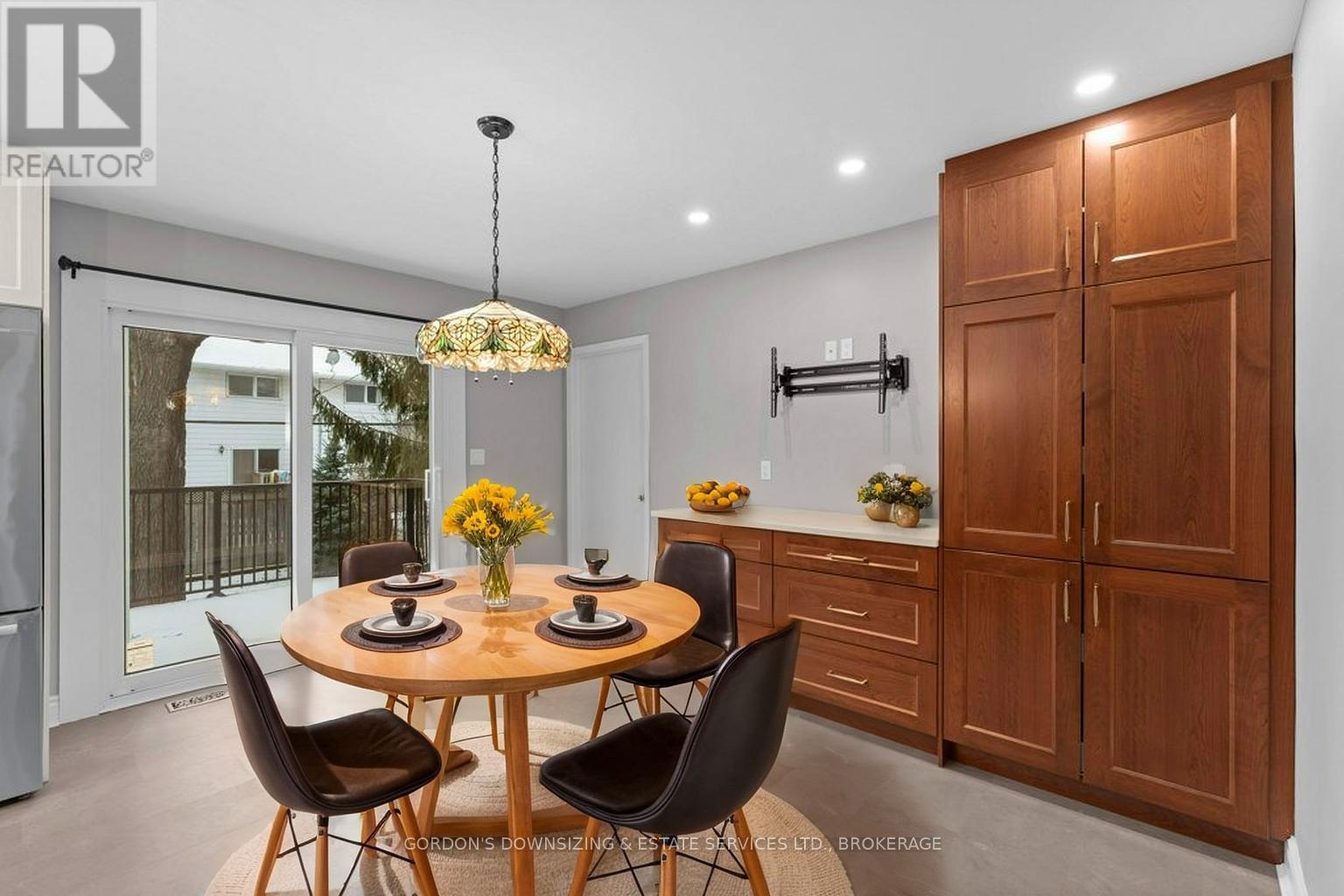 873 Danbury Road, Kingston (South Of Taylor-Kidd Blvd), ON - Indoor Photo Showing Dining Room