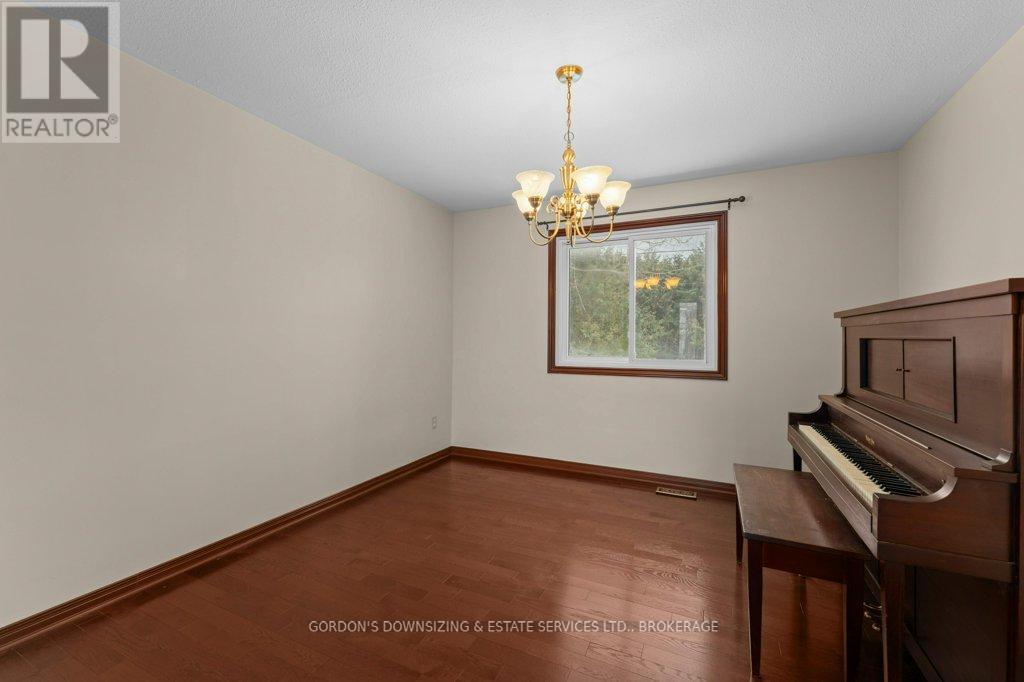 873 Danbury Road, Kingston (South Of Taylor-Kidd Blvd), ON - Indoor Photo Showing Other Room
