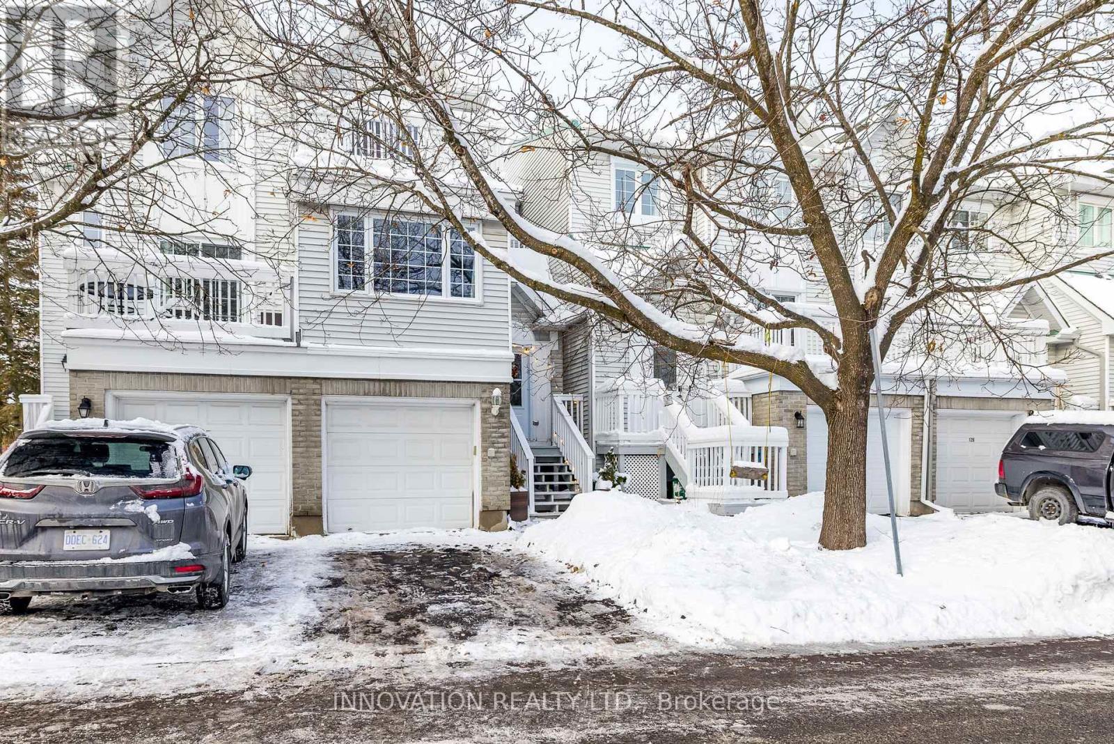 Parking for 2, one in garage and one in driveway! - 58 - 122 Castlegreen Private, Ottawa, ON