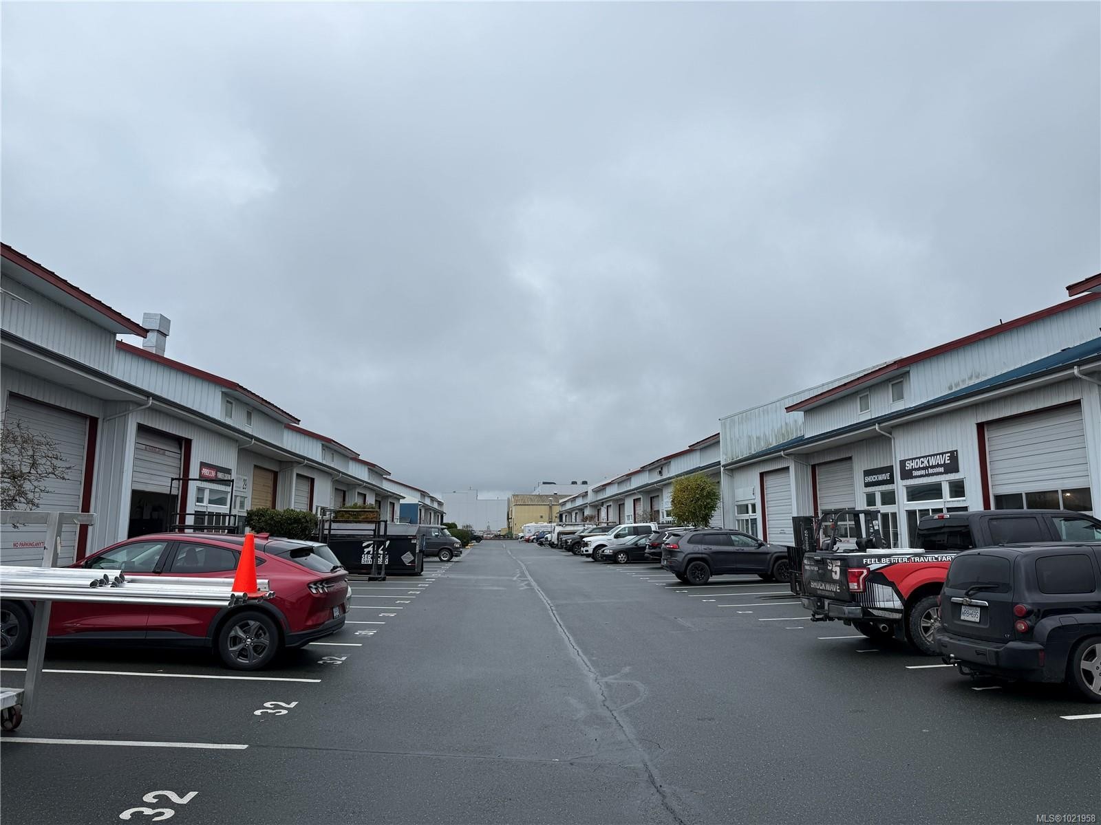 15-2075 Henry Ave, Sidney, BC