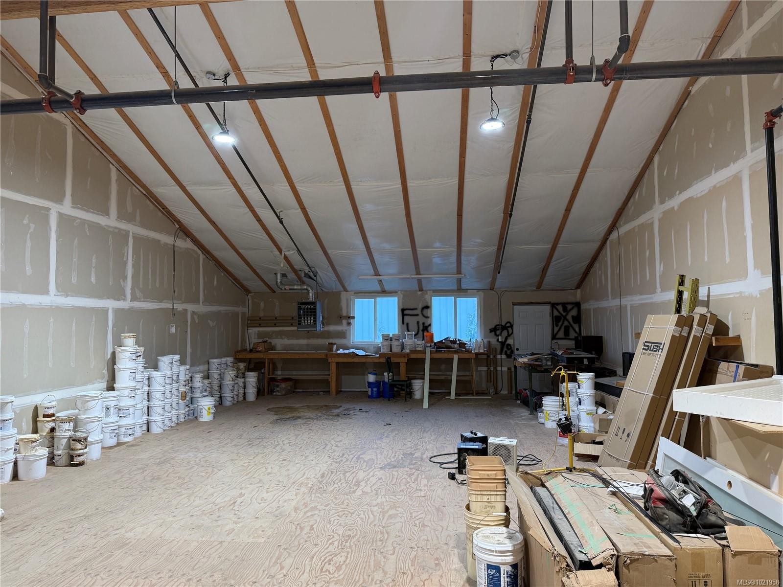 15-2075 Henry Ave, Sidney, BC