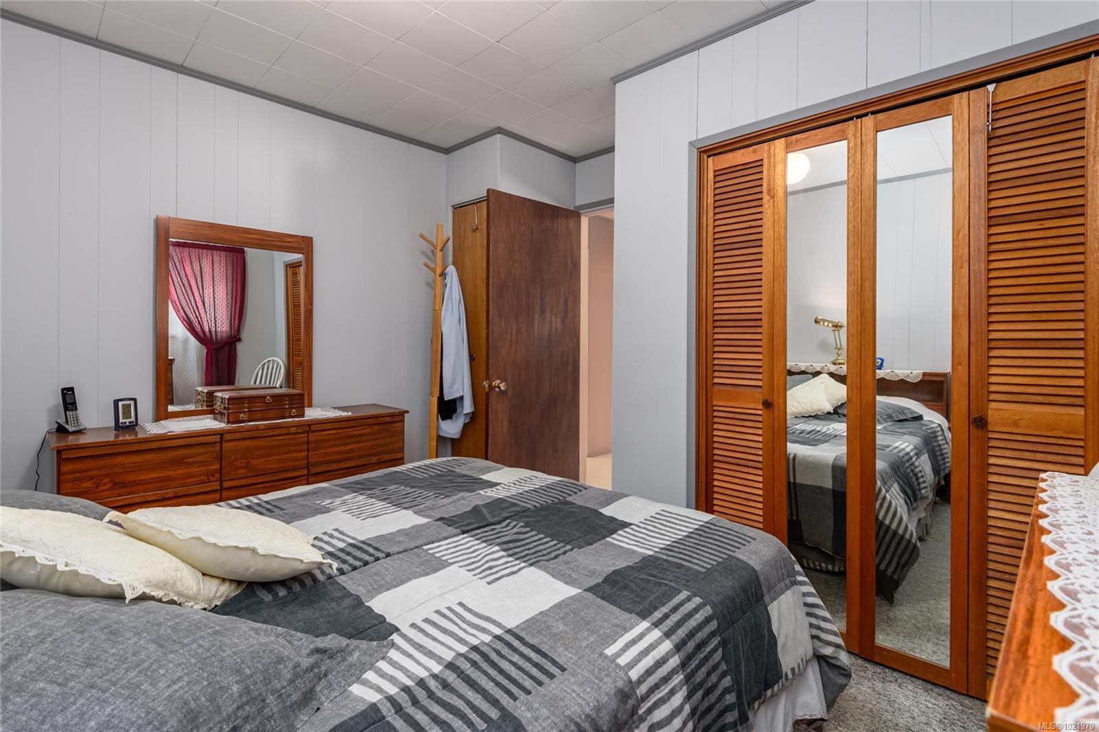 7602 Island Hwy North, Black Creek, BC