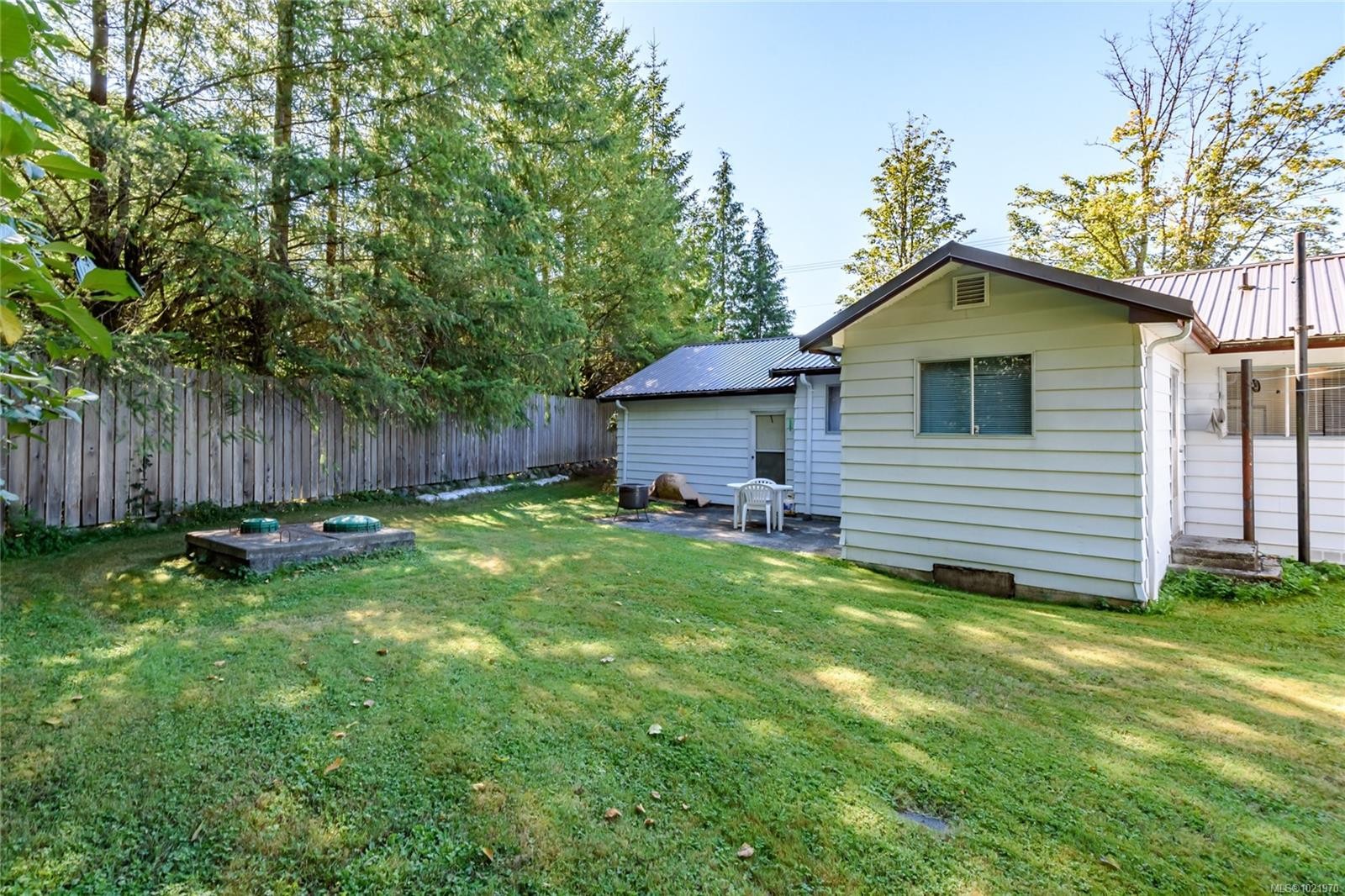 7602 Island Hwy North, Black Creek, BC