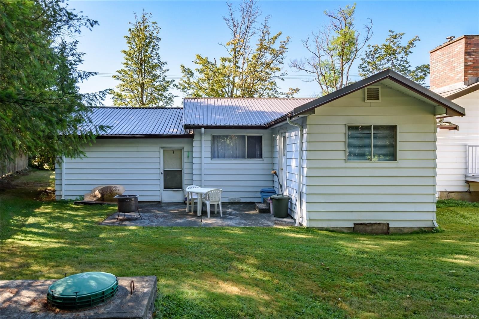 7602 Island Hwy North, Black Creek, BC