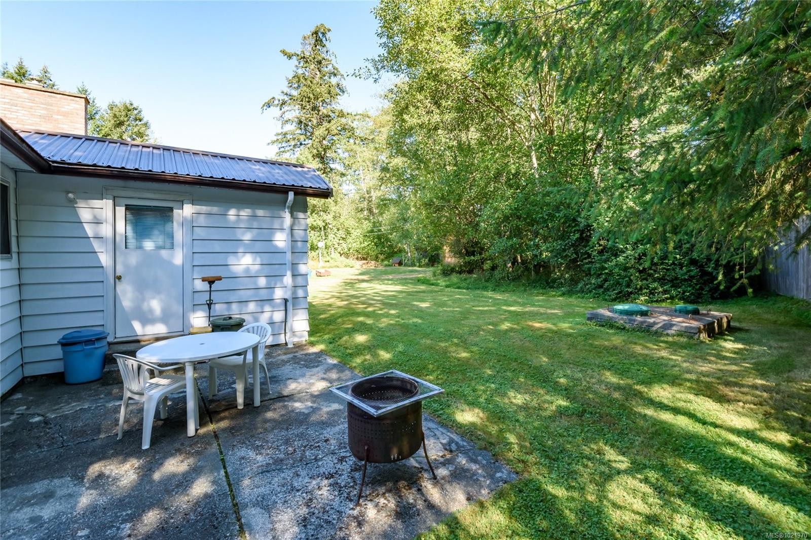 7602 Island Hwy North, Black Creek, BC