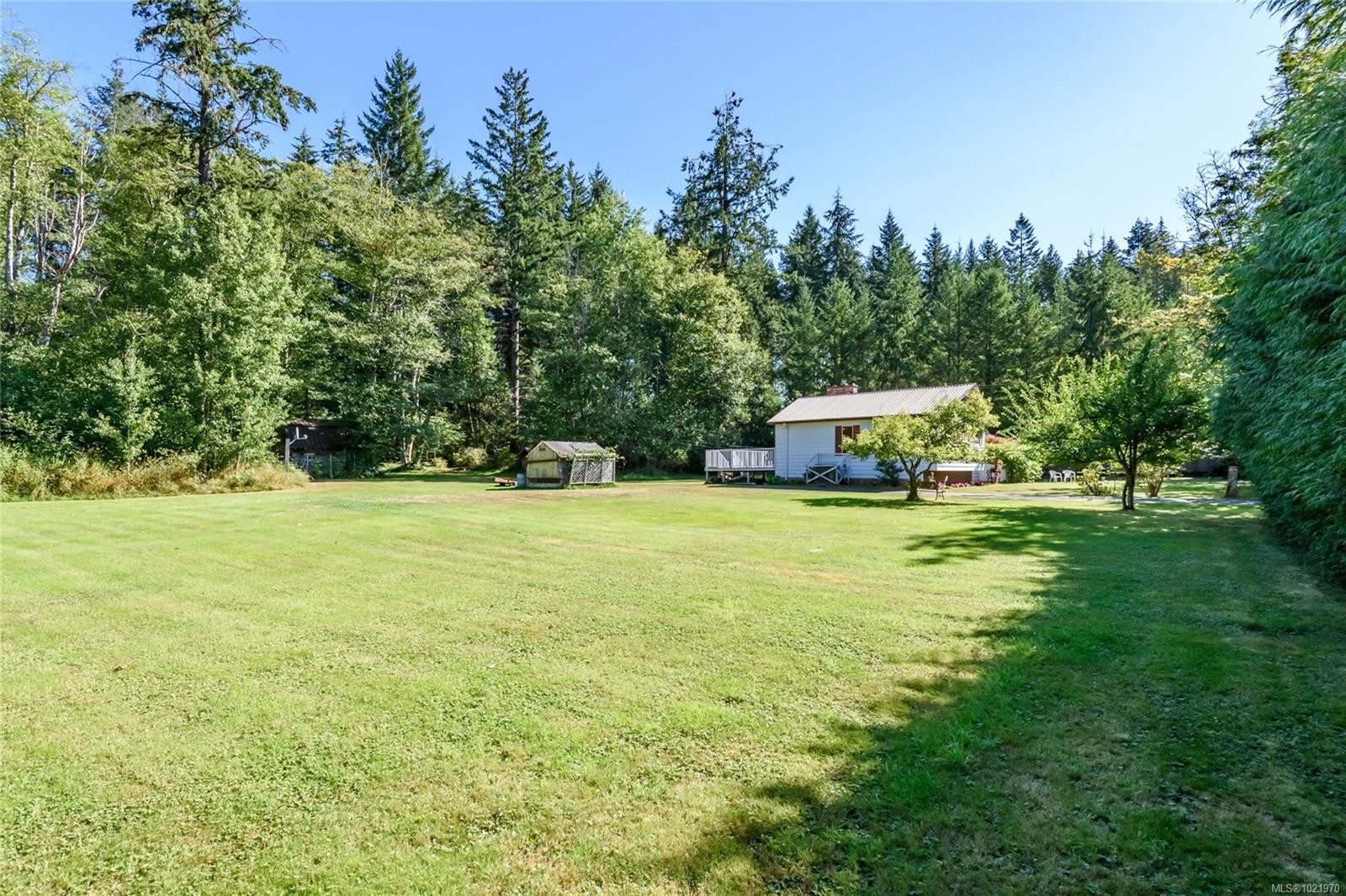 7602 Island Hwy North, Black Creek, BC
